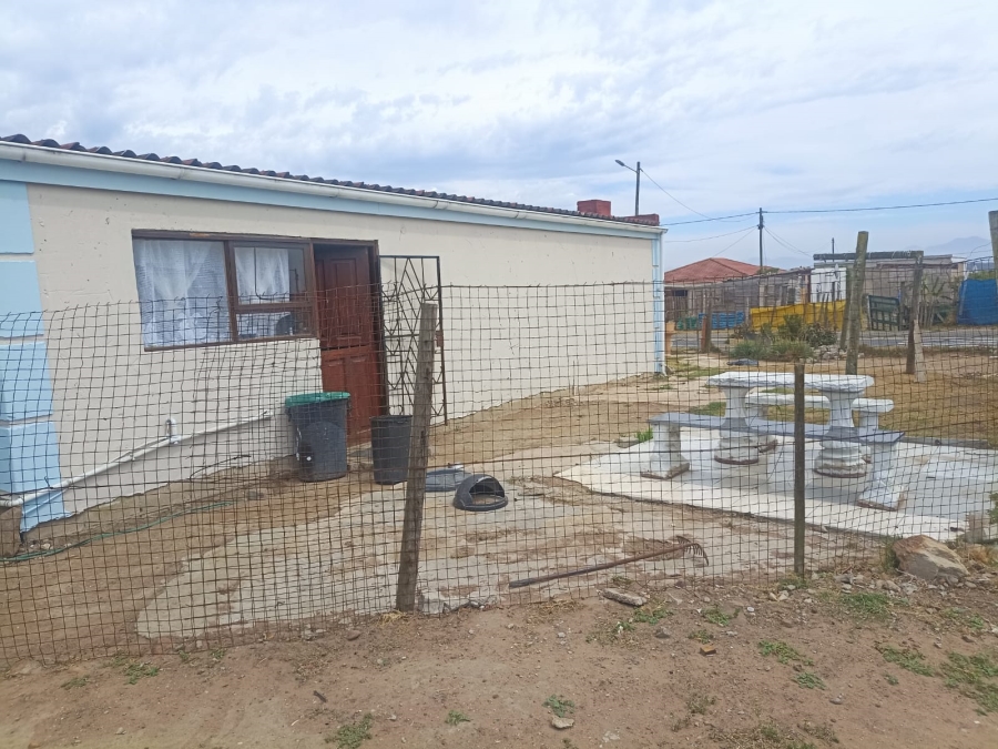 3 Bedroom Property for Sale in Kwanonqaba Western Cape